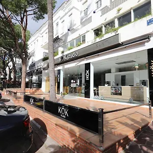 One Bedroom Walking Distance To Puerto Banus Marbella